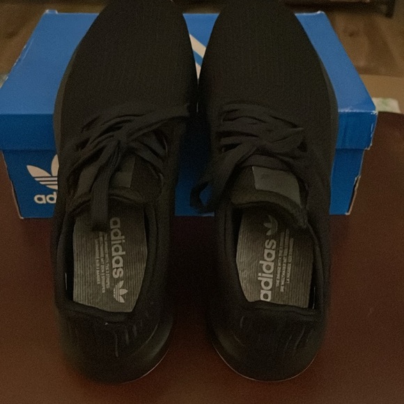 Adidas Swift Run Black Men’s 10 - Picture 2 of 4